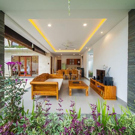 Villa Ubud Hill Exterior photo
